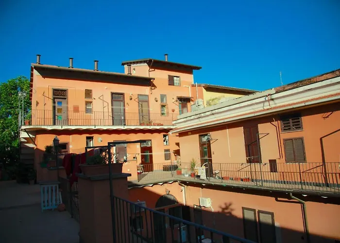 Holiday home Casa Marrucini Rome